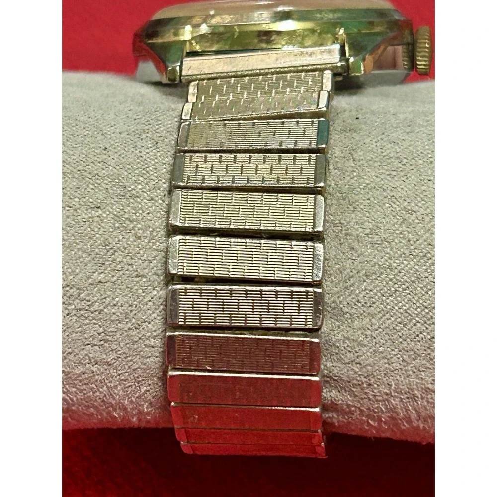 Vintage 1950's Lord Nelson Men's Mechanical Watch Swiss Made 1 Jewel Diamond Tol